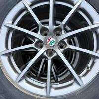 Cerchi e gomme alfa romeo stelvio/giulia/giulietta