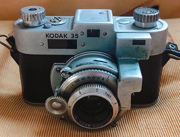 macchina fotografica Kodak 35