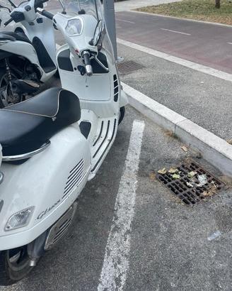 Vespa 300 GTS