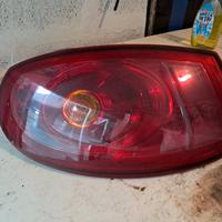 fanale posteriore fiat bravo 