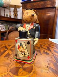 Mr Fox The Magician