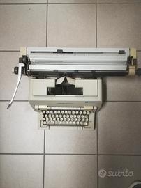 Macchina da scrivere 