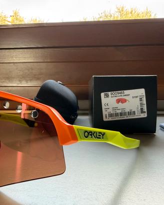 Occhiali Oakley Sutro Lite Sweep (trail)