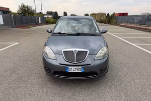 Lancia Ypsilon 1.4 Platino Ecochic GPL