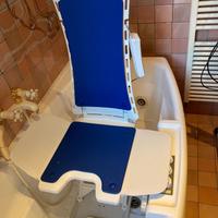 Sedia sollevatore per vasca da bagno