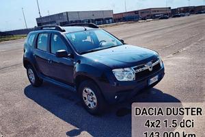 Ducia Duster Laureate 4x2 - 143.000km