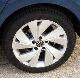 nr. 4 cerchi in lega VW Nottingham per Golf