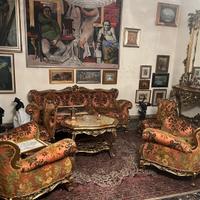 Salotto storico intero