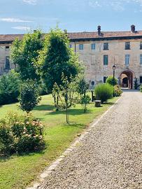 Casale storico con affreschi e particolari d'epoca