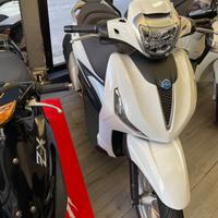 Piaggio Beverly 400 - 2021