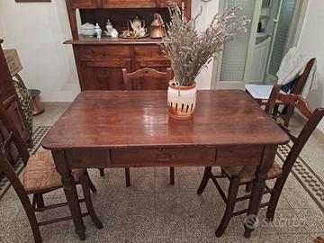 Due soggiorni sala pranzo completi