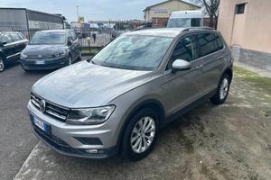 VOLKSWAGEN Tiguan 2.0 TDI SCR Business BlueMotio