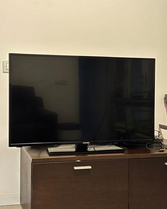 TV Smart Telefunken 43” TE43550B40Q2K