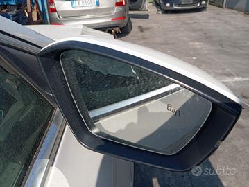 Specchietto dx SKODA SUPERB 2018