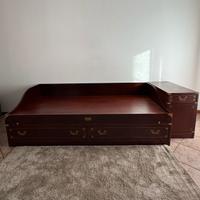Letto con cassetto contenitore