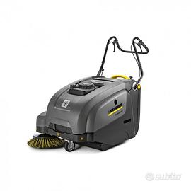 Spazzatrice karcher KM75/40 a motore-uomo a terra