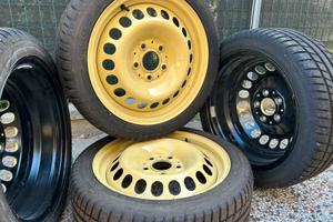 4 cerchi r16 con gomme nuove