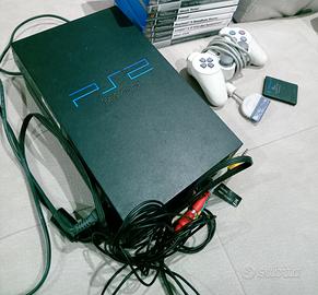 Playstation 2 Console + 8 Giochi