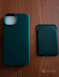 Cover iPhone 14 Verde Scuro + Portacarte adesivo