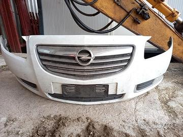 Paraurti ant. opel insignia