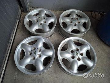 Cerchi In Lega Da 16" Per Land Rover Freelander