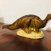 Dinosauro  Maiasaura 1988