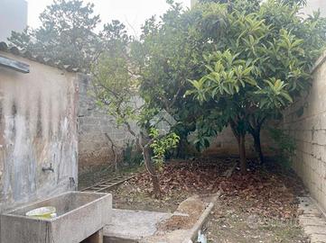 CASA INDIPENDENTE A LECCE