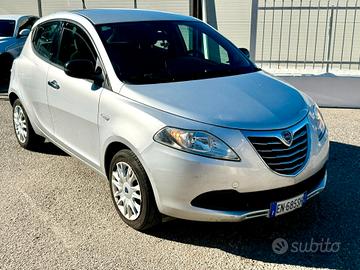 Lancia Ypsilon 1.3 MJT 16V 95 CV 5 porte S&S Silve