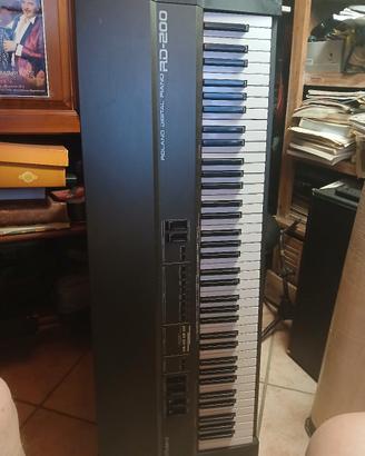 piano elettrico Rolando RD 200