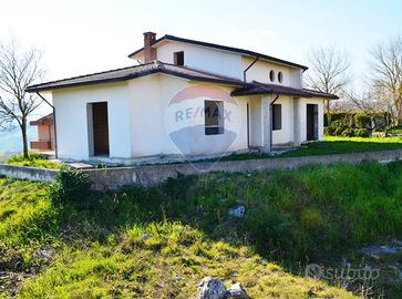 Villa singola - Fragneto Monforte