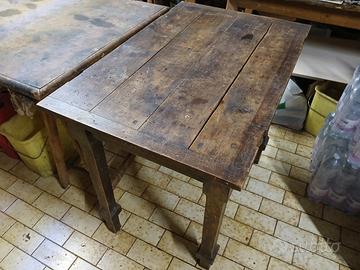 Tavolo anni 70 da restaurare