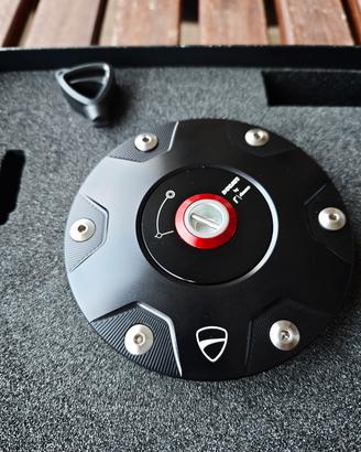 tappo serbatoio rizoma ducati  multistrada v4 