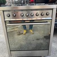 Cucina 5 fuochi smeg