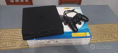PS4 in confezione originale