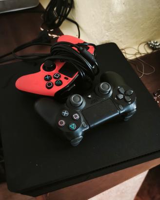 PLAYSTATION 4 