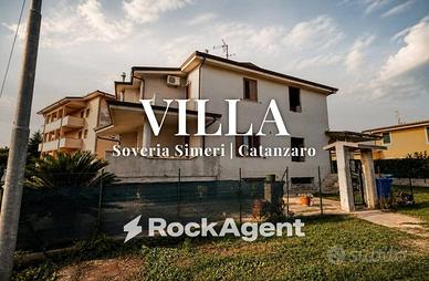 Villa di 217 m² con più di 5 locali e box auto a S