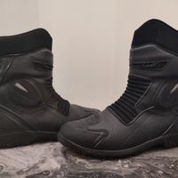 Stivali impermeabili da moto