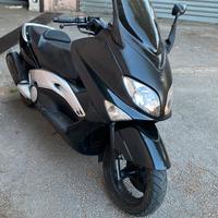 Yamaha Tmax