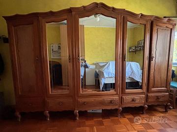 Guardaroba e Comò  Barocco Piemontese in noce