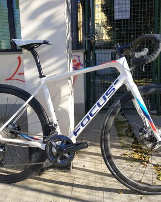 FOCUS PARALANE 9.9 Carbon Tg. 51 Bianca