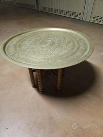 Tavolino con vassoio in ottone antico stile orient