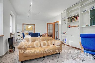 Villetta a schiera di 392 m² con più di 5 locali e