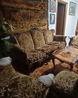 Set divani stile barocco