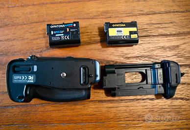 Inpugnatura con battery pack per Nikon D750