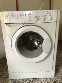 Lavatrice  indesit