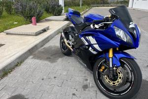 Yamaha yzf r6