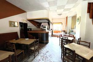 Immobile di 741 m² con più di 5 locali a Badia Ted