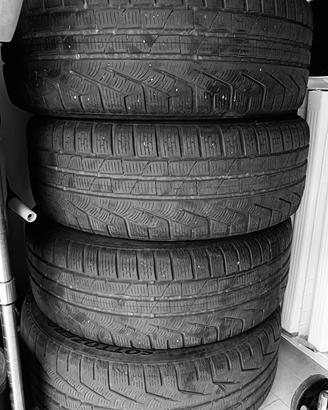 gomme 4 stagioni pirelli 235/55 r18