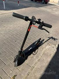MONOPATTINO ELETTRICO DA 350 WATT A 3 RATE