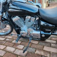Honda Shadow Vt 750 Black spirit 